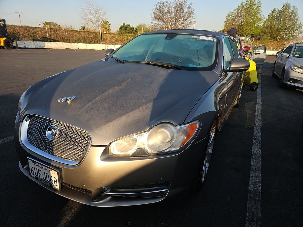 Jaguar XF