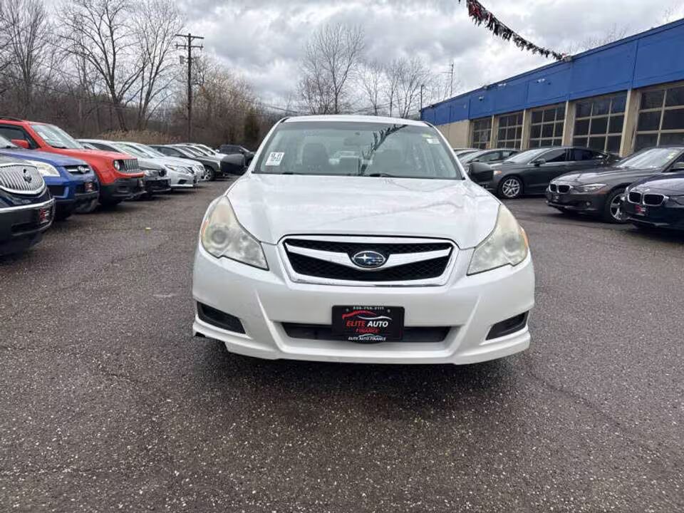 2011 SUBARU Legacy