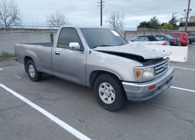 Toyota T100
