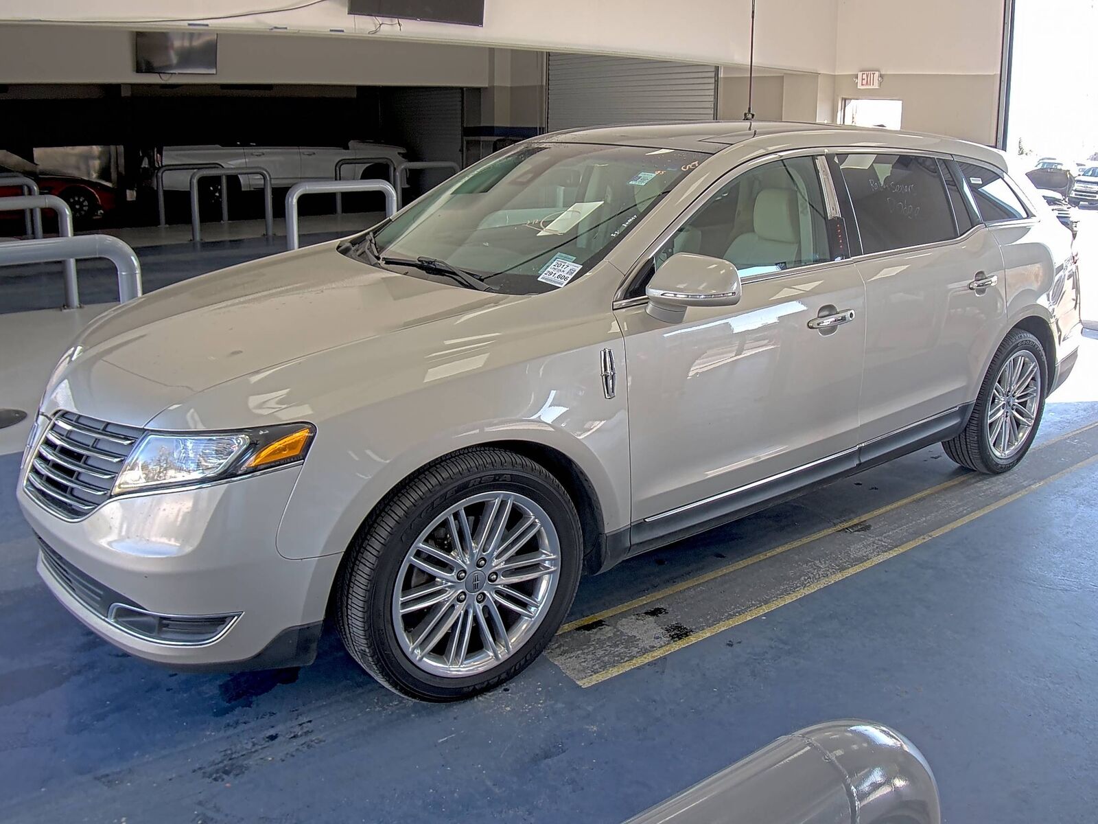 Lincoln MKT