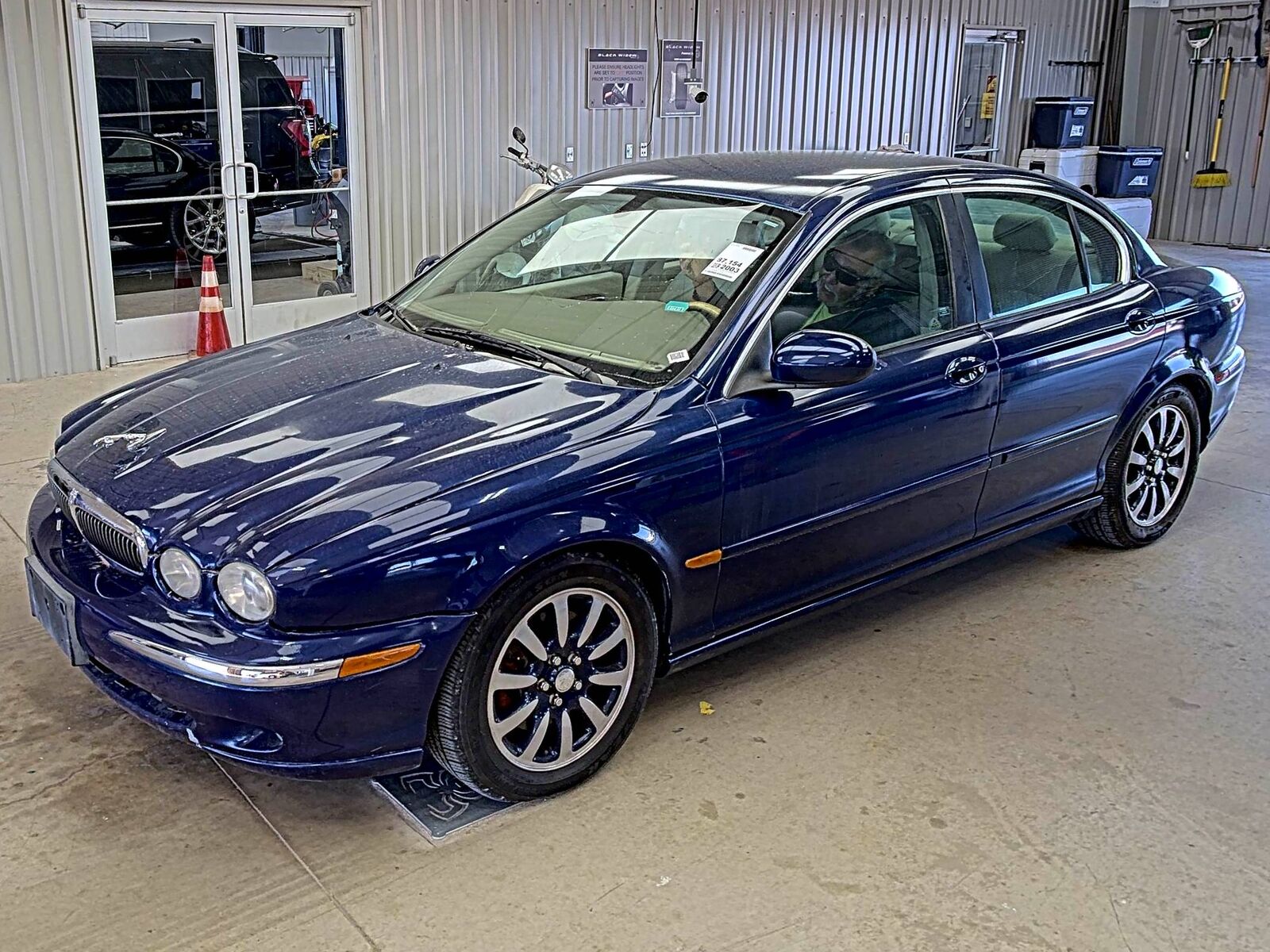 Jaguar X-Type