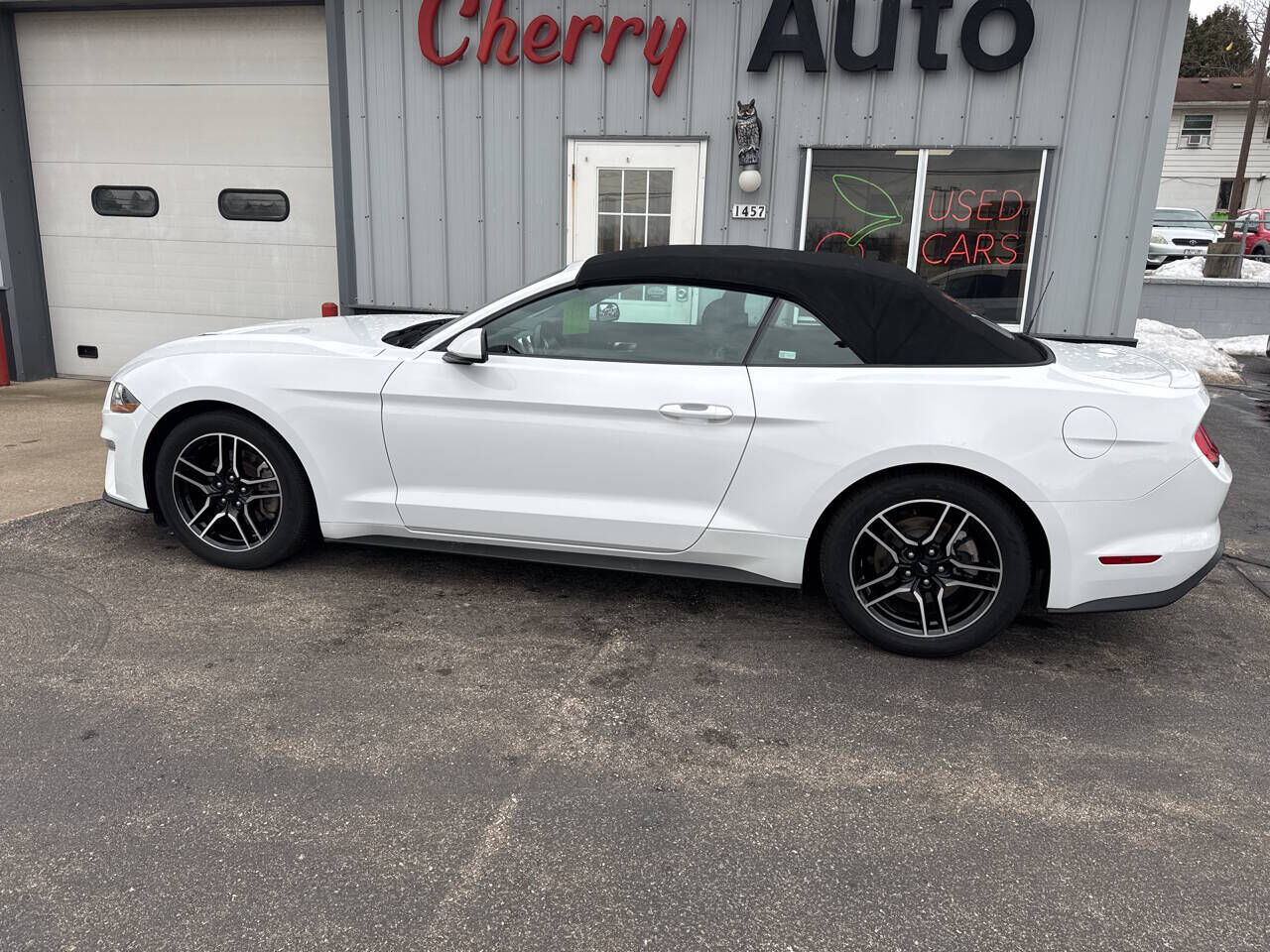 2022 FORD Mustang