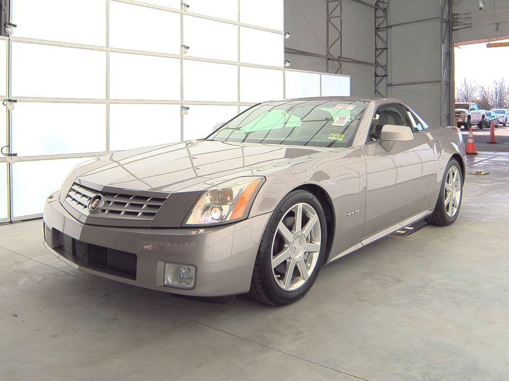 Cadillac XLR