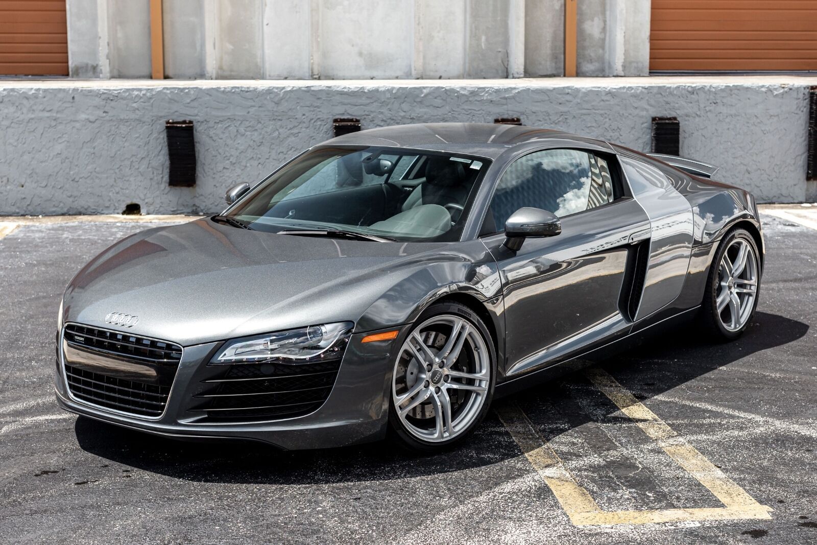 Audi R8