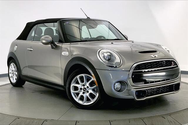MINI Cooper Convertible