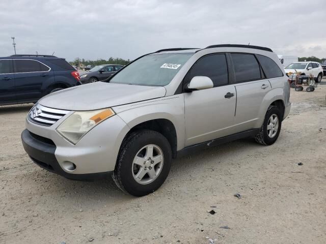 Suzuki XL7