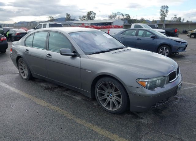 BMW 745i