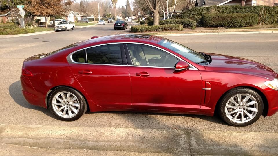 Jaguar XF