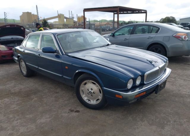 Jaguar XJ6