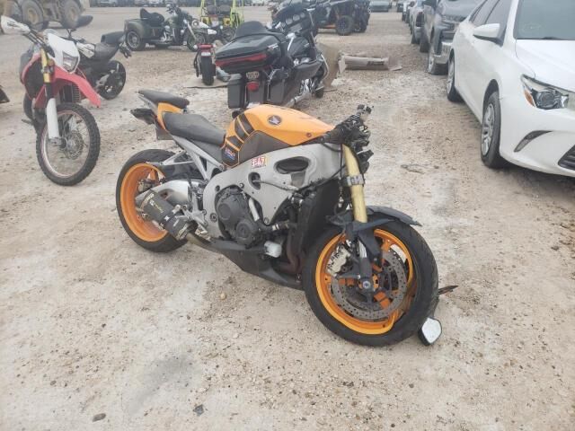 Honda CBR1000