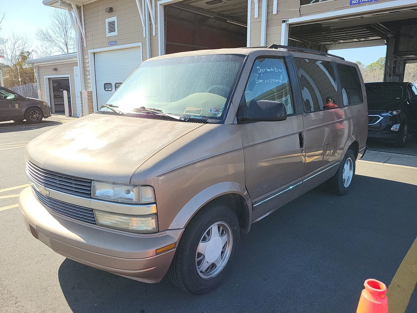 Chevrolet Astro Van