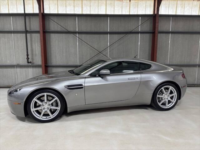 Aston Martin V8 Vantage