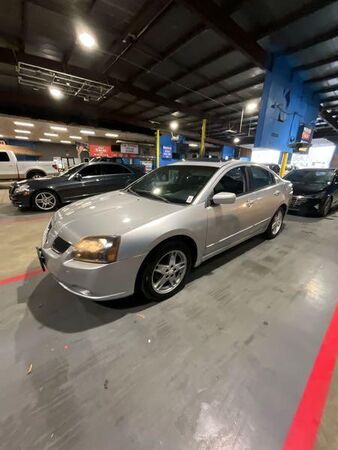 Mitsubishi Galant