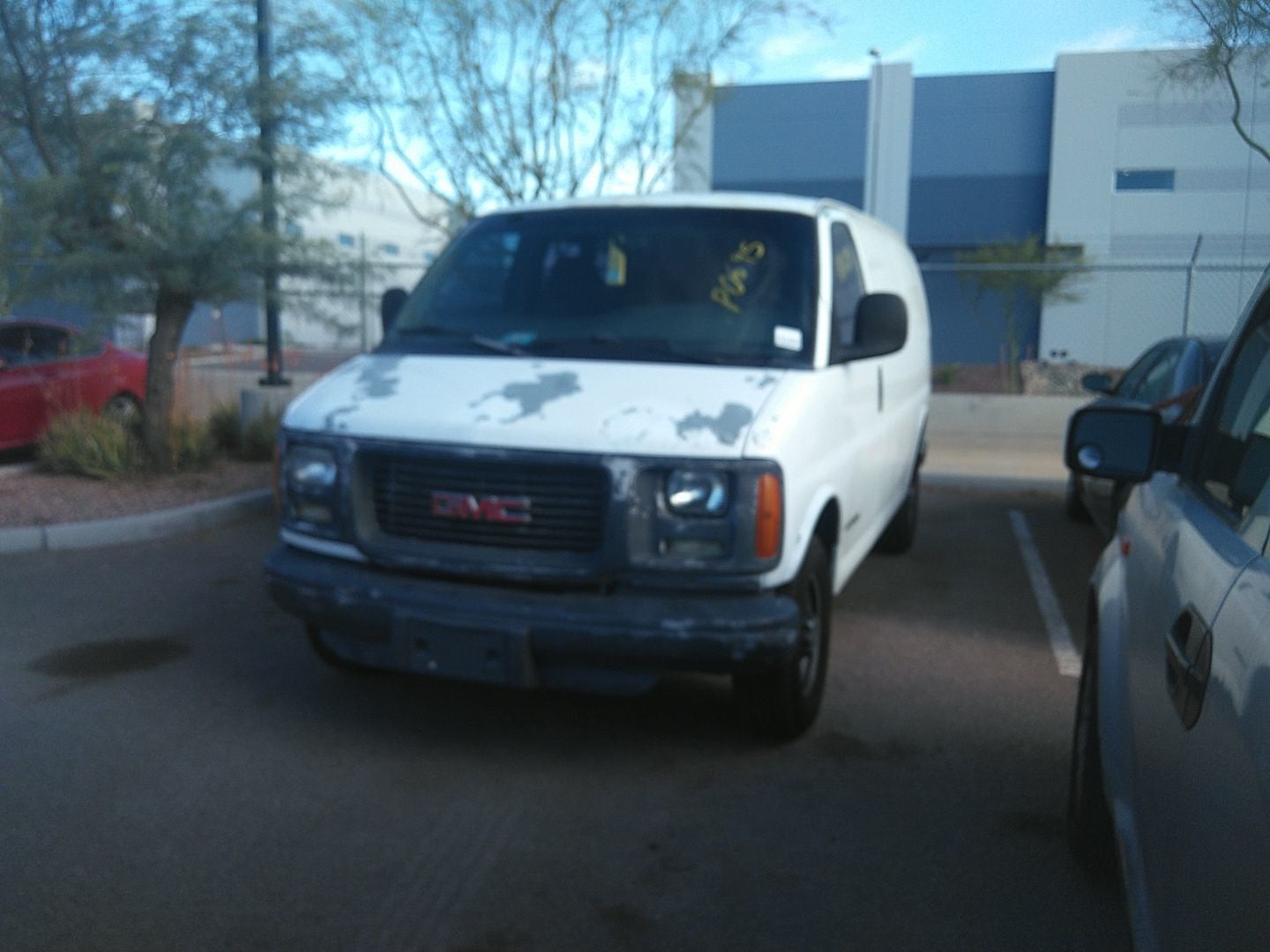 GMC Savana