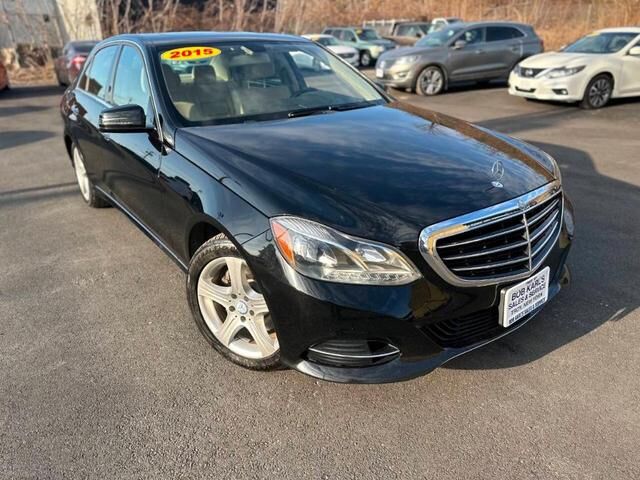 2015 MERCEDES-BENZ E-Class