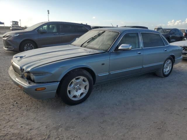 Jaguar Vanden Plas