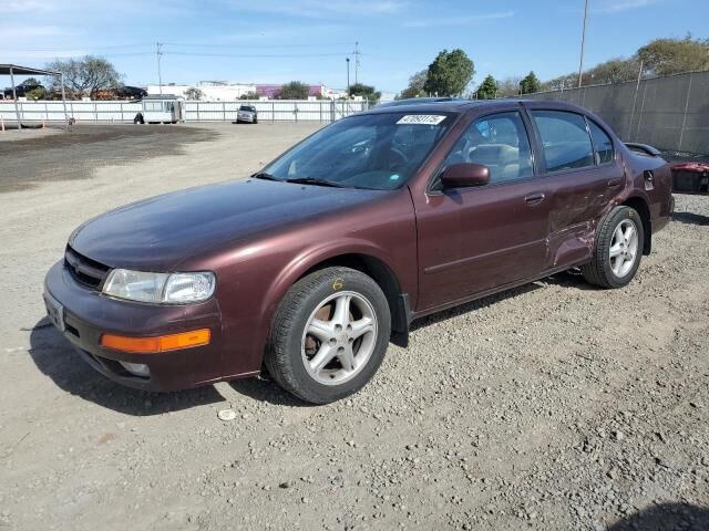 Nissan Maxima
