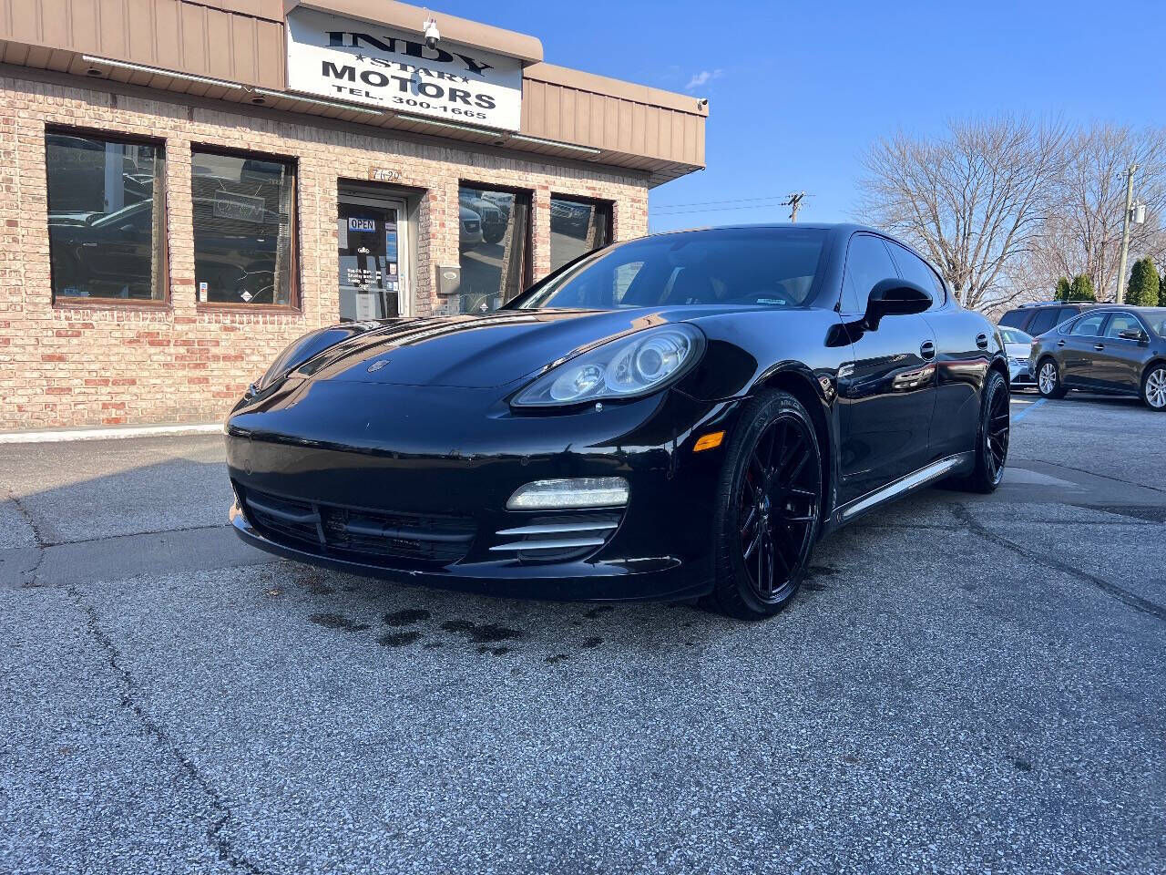 PORSCHE