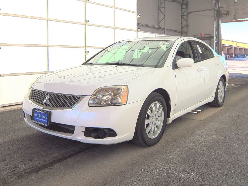 Mitsubishi Galant