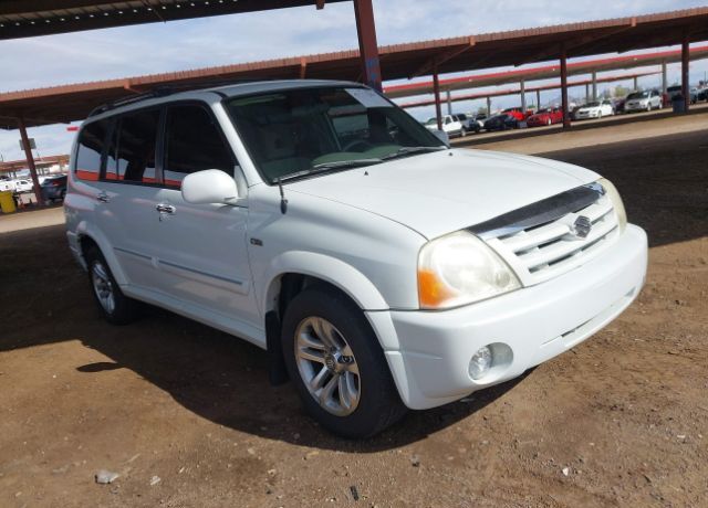 Suzuki XL7