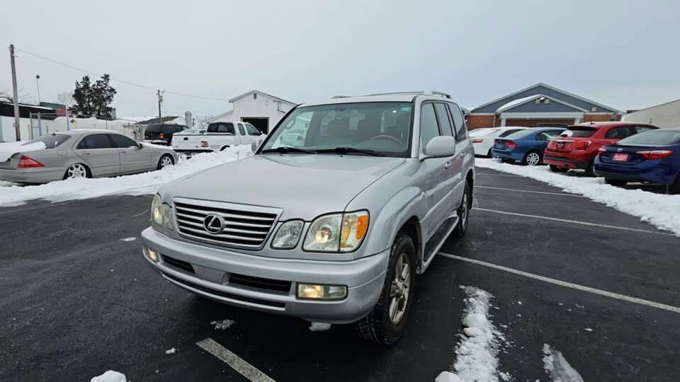 Lexus LX