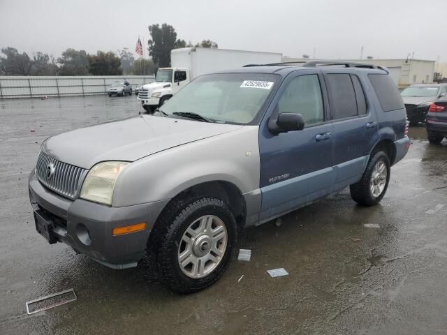 Mercury Mountaineer