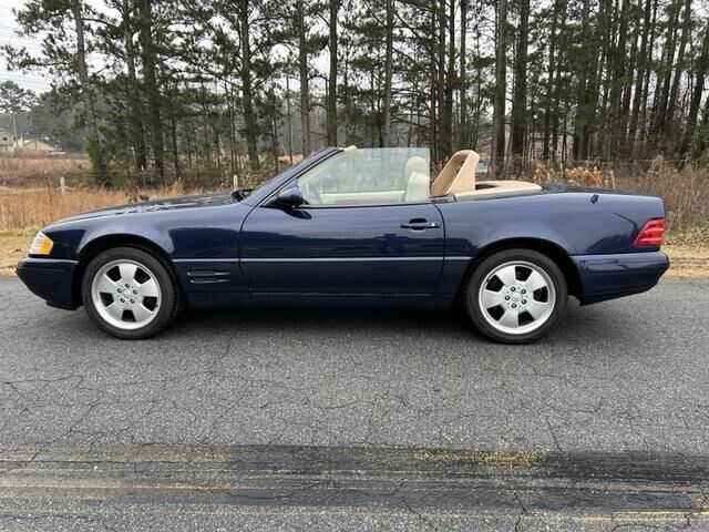 Mercedes-Benz SL-Class