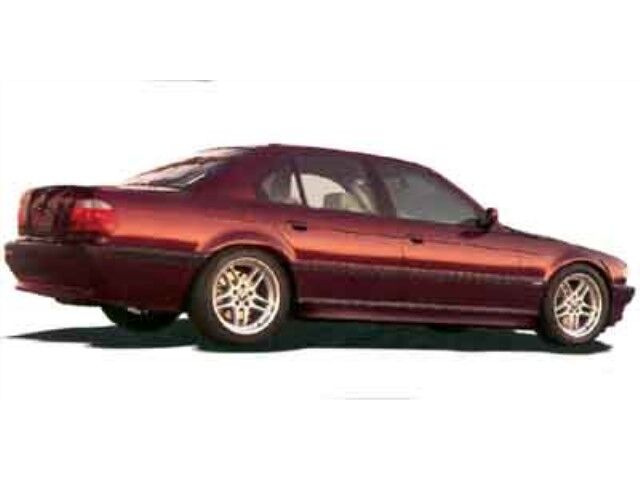 BMW 740i