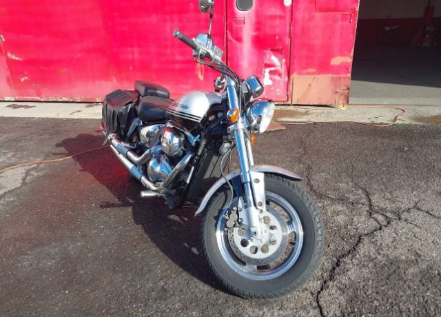 Suzuki VZ800K