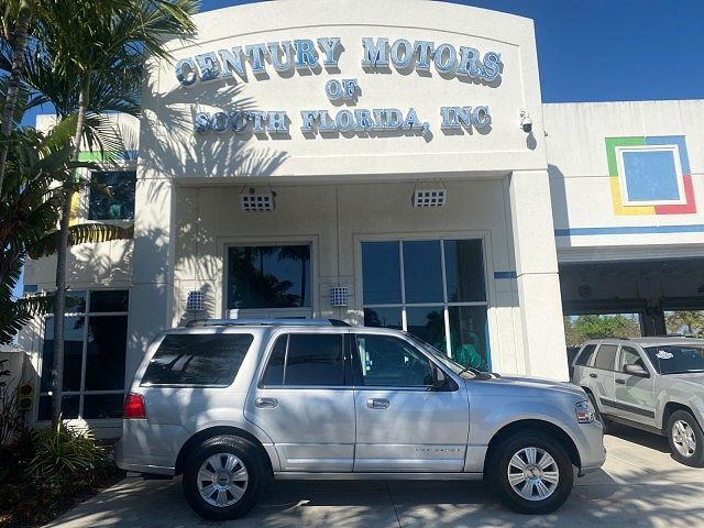 Lincoln Navigator