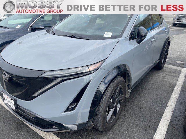NISSAN