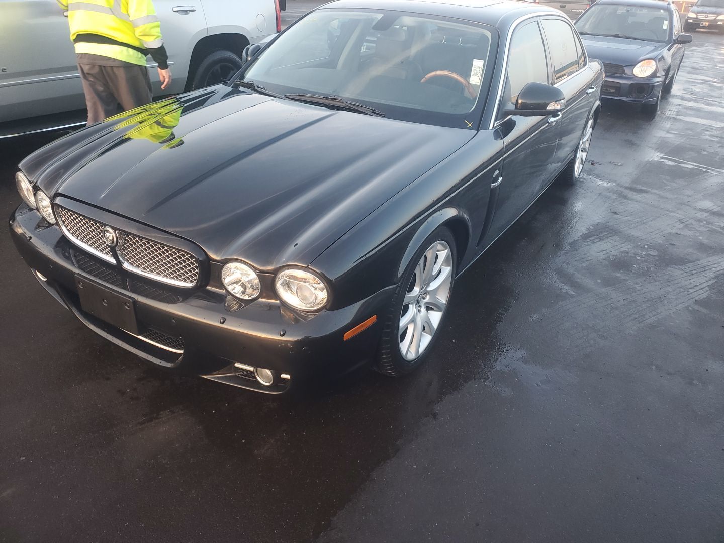 Jaguar XJ