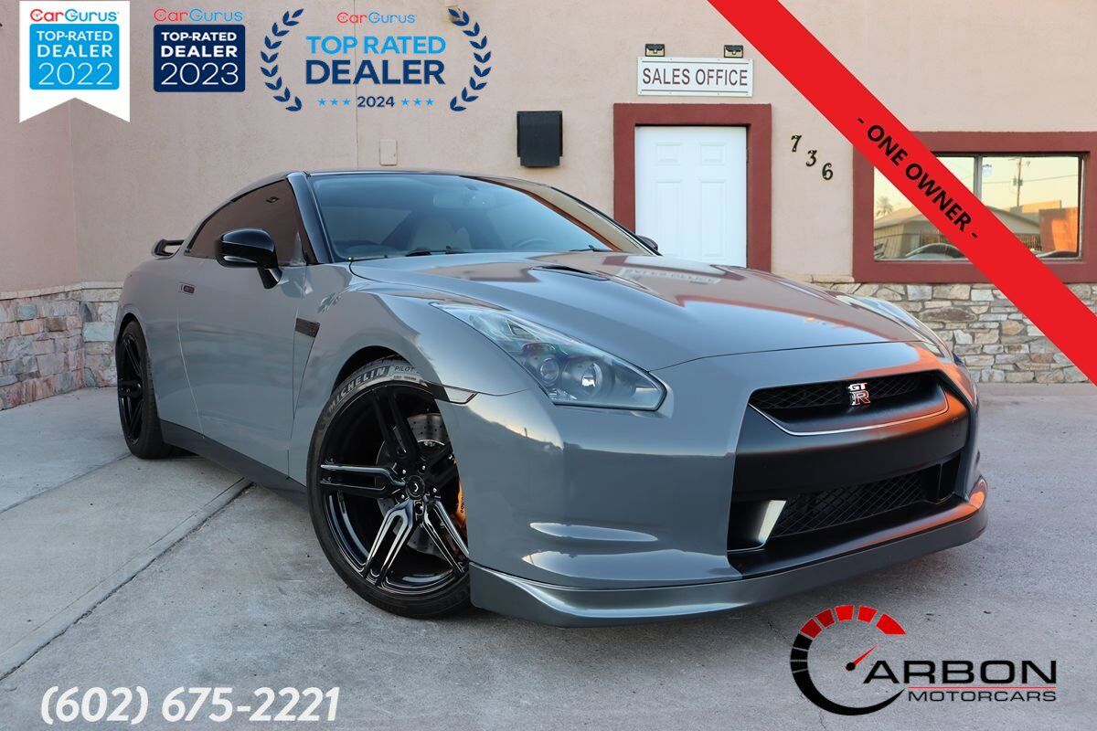 Nissan GT-R