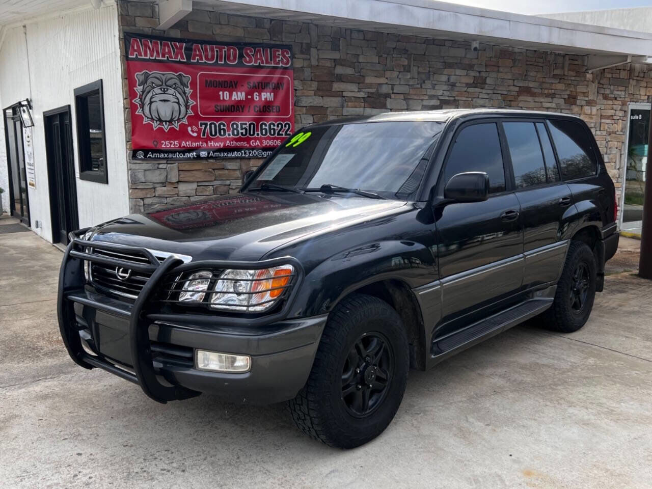 Lexus LX