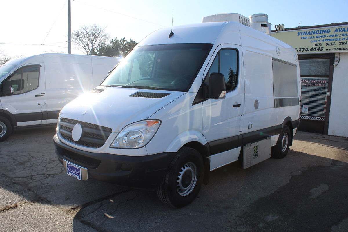 Mercedes-Benz Sprinter