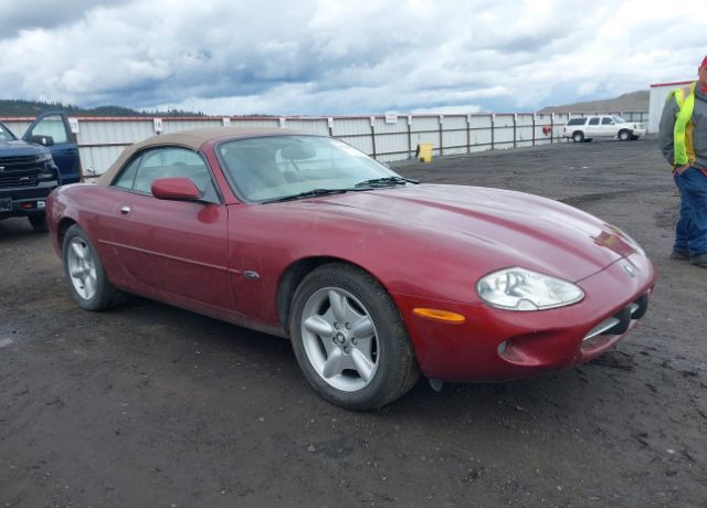 Jaguar XK8