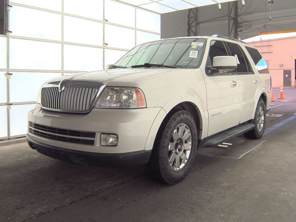 Lincoln Navigator