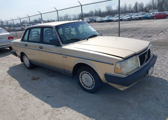 Volvo 240 Series