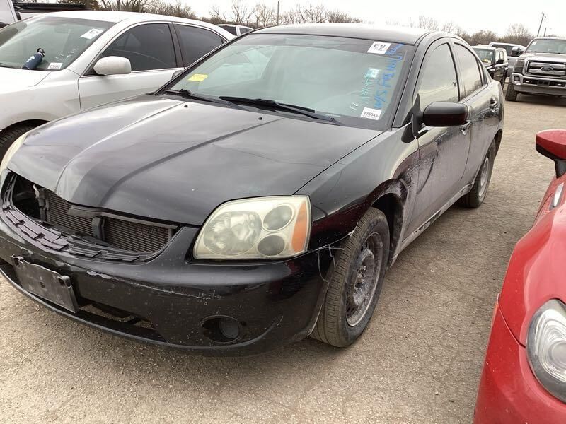 Mitsubishi Galant
