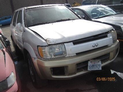 Infiniti QX4