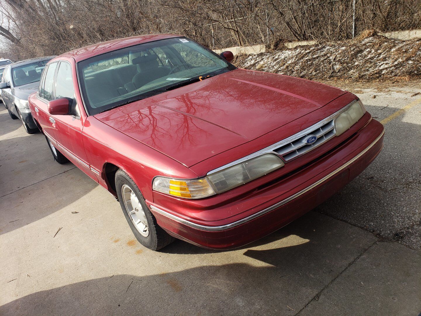 Ford Crown Victoria