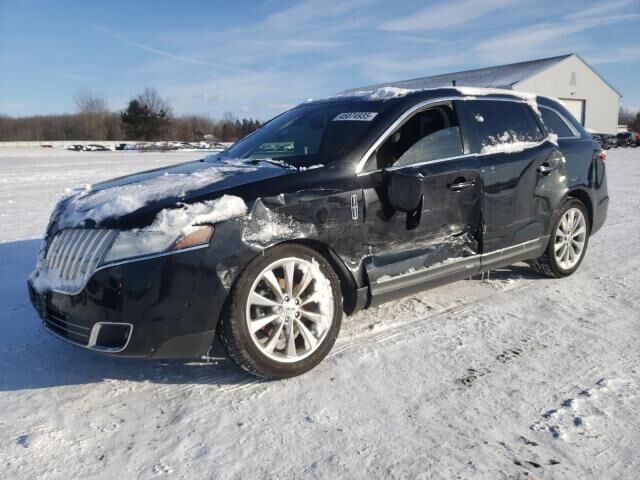 Lincoln MKT