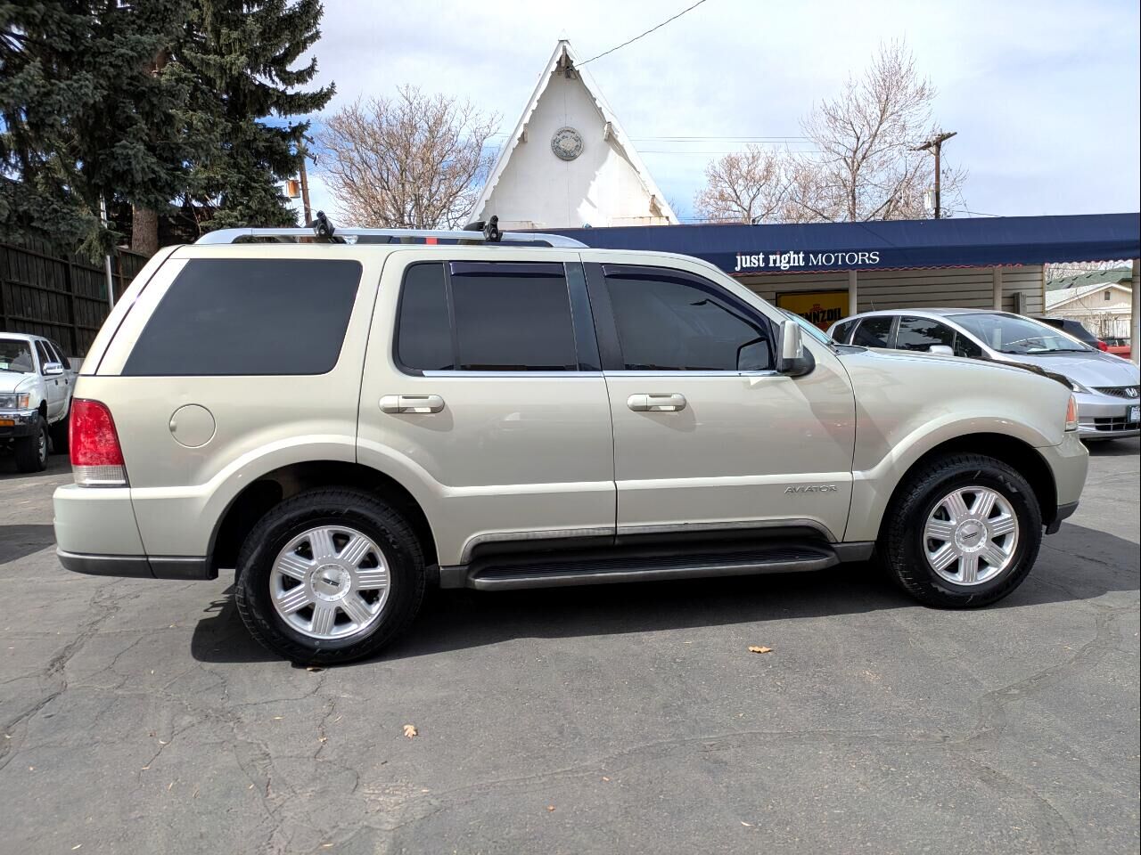 Lincoln Aviator
