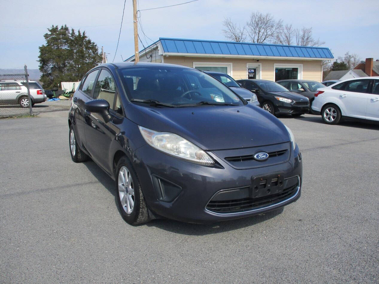 2012 FORD Fiesta