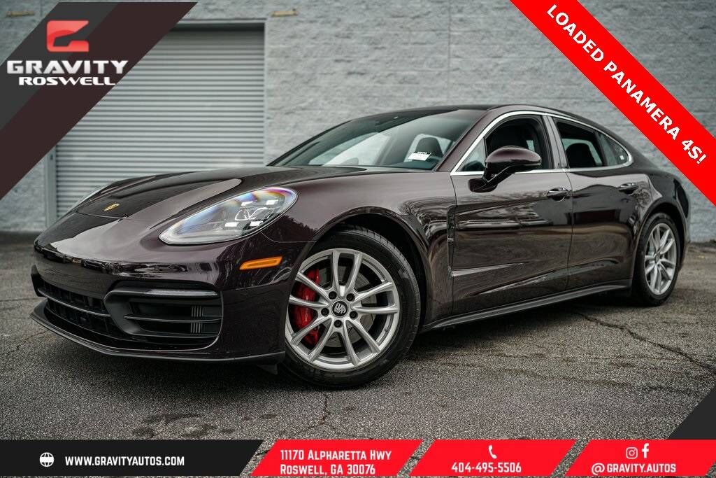 2022 PORSCHE Panamera