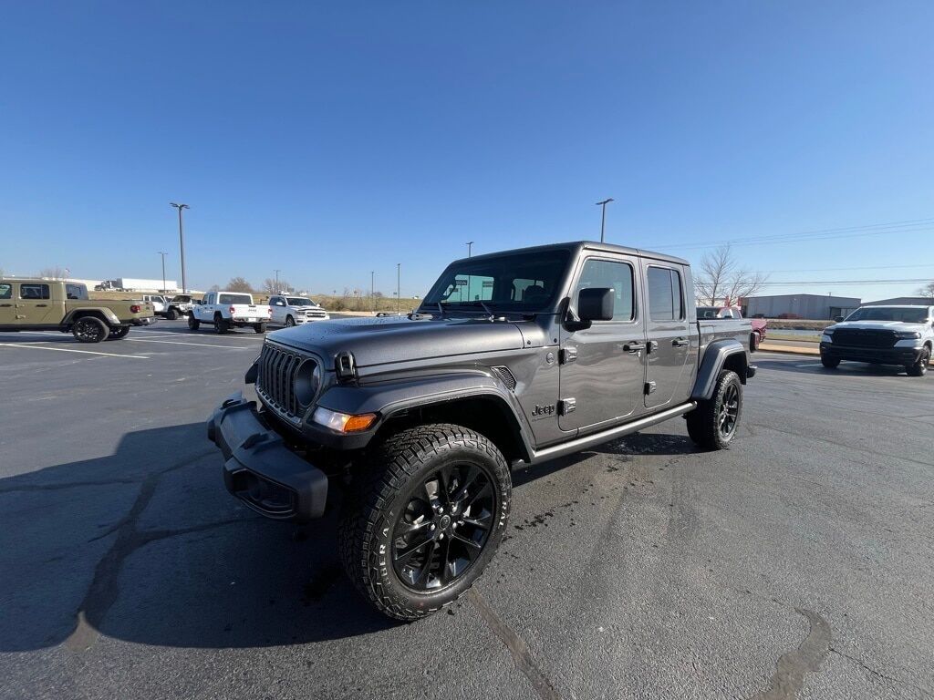 2025 JEEP Gladiator