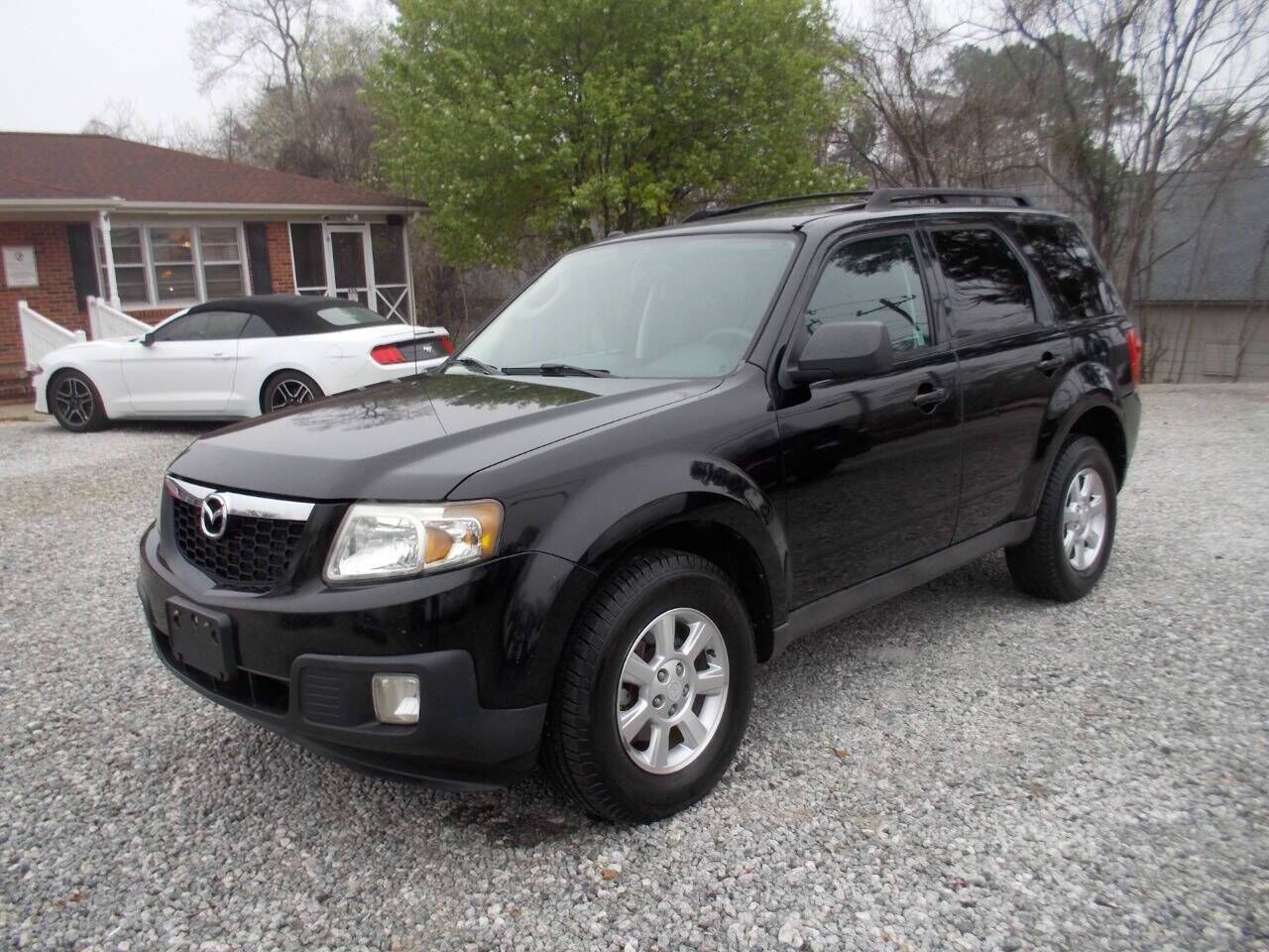 Mazda Tribute