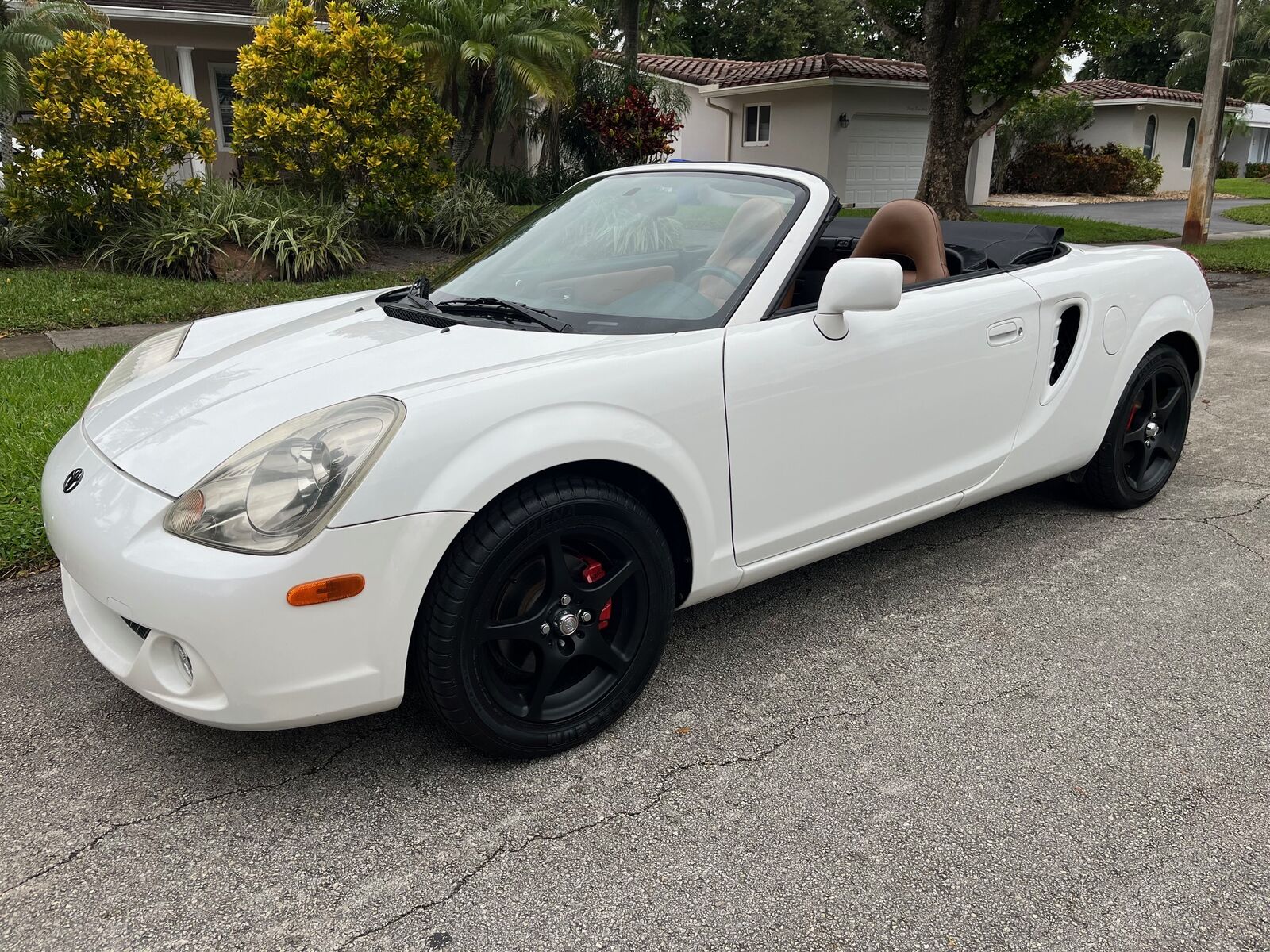 Toyota MR2