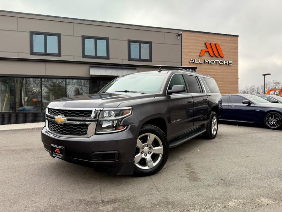2017 CHEVROLET Suburban