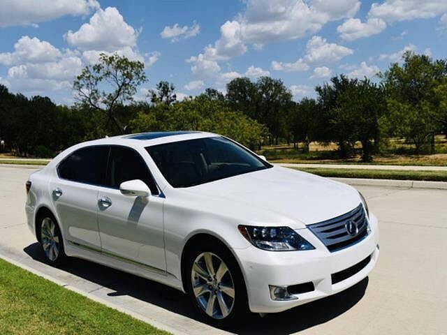 Lexus LS
